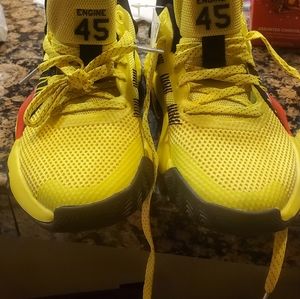 Adidas Don Issue 1J tennis